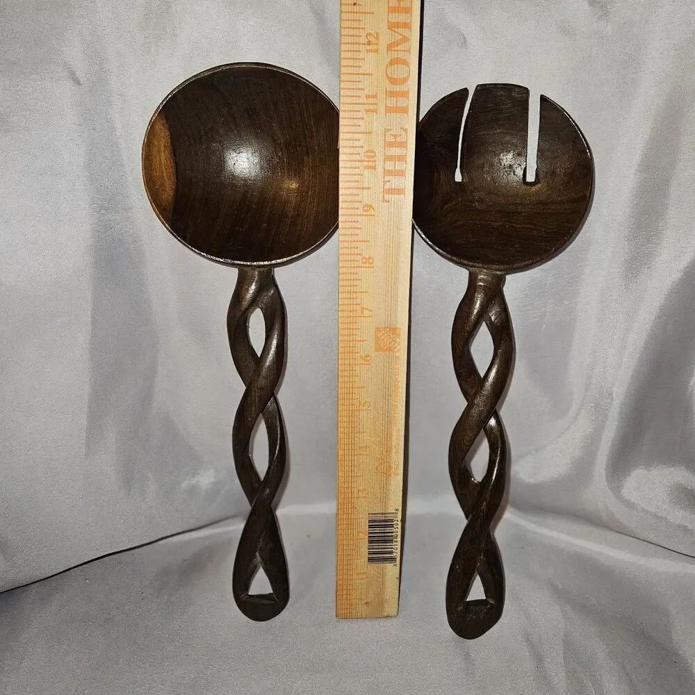VINTAGE TWISTED HAND CARVED WOODEN SALAD SERVERS! FORK & SPOON! AFRICAN 12